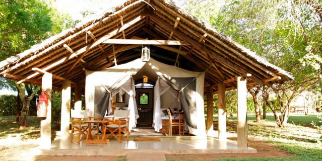 voager lodge